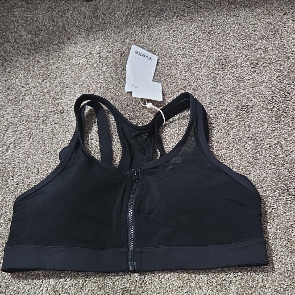 Yvette Front-Zip Black Sports Bra - Picture 2 of 6